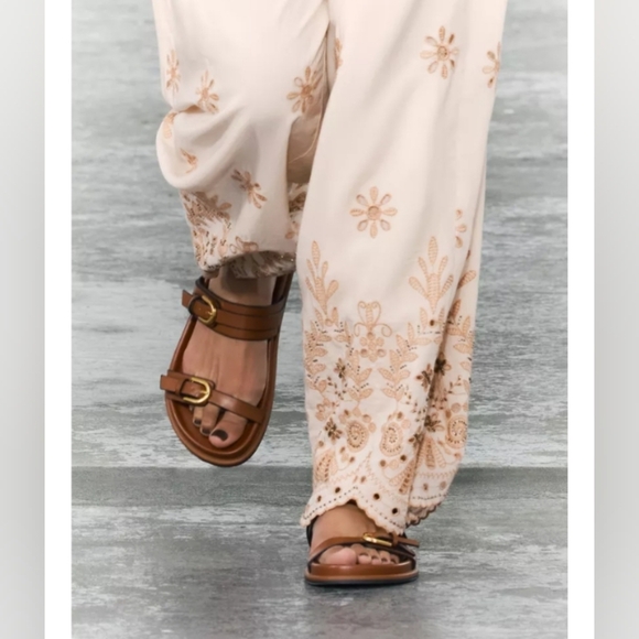 Zara Brown Sandals with Gold Buckles - Picture 2 of 6